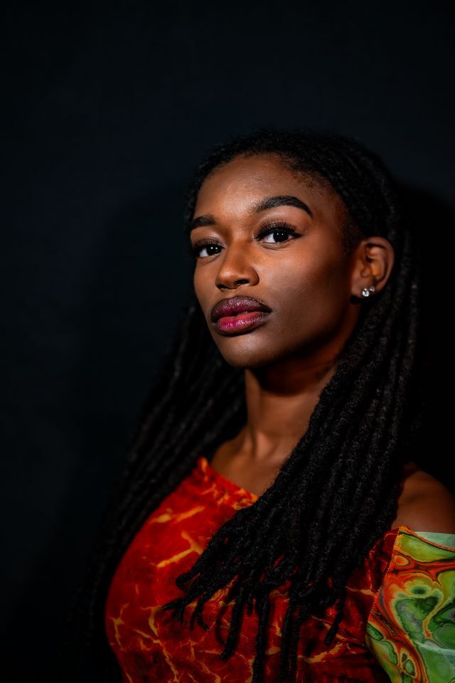 Sari Farley Headshots